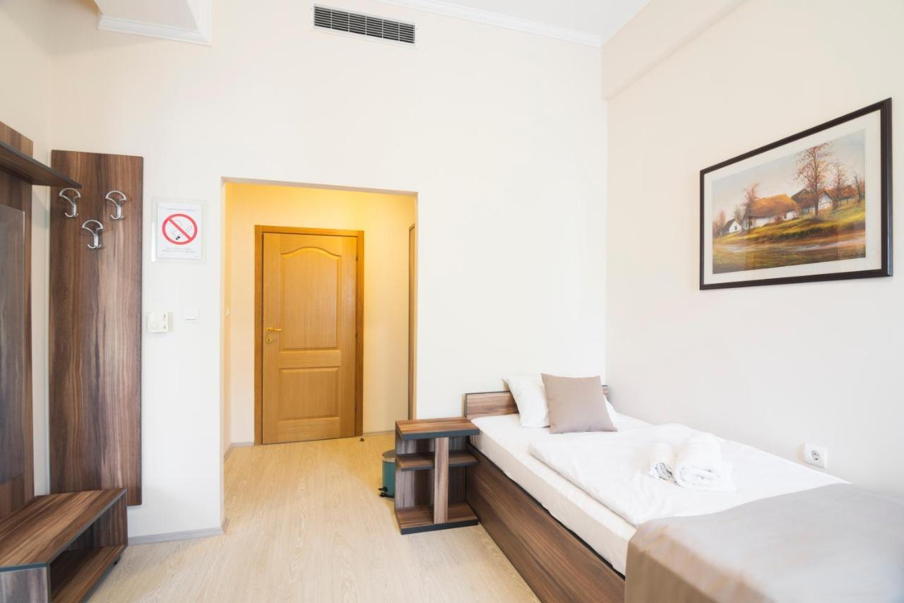 Senta Hotel Royal מראה חיצוני תמונה