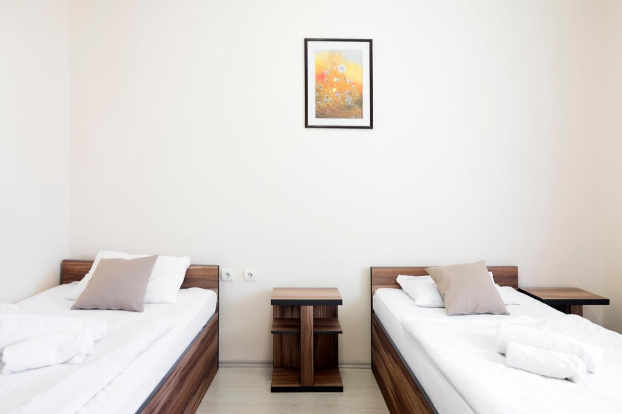 Senta Hotel Royal מראה חיצוני תמונה